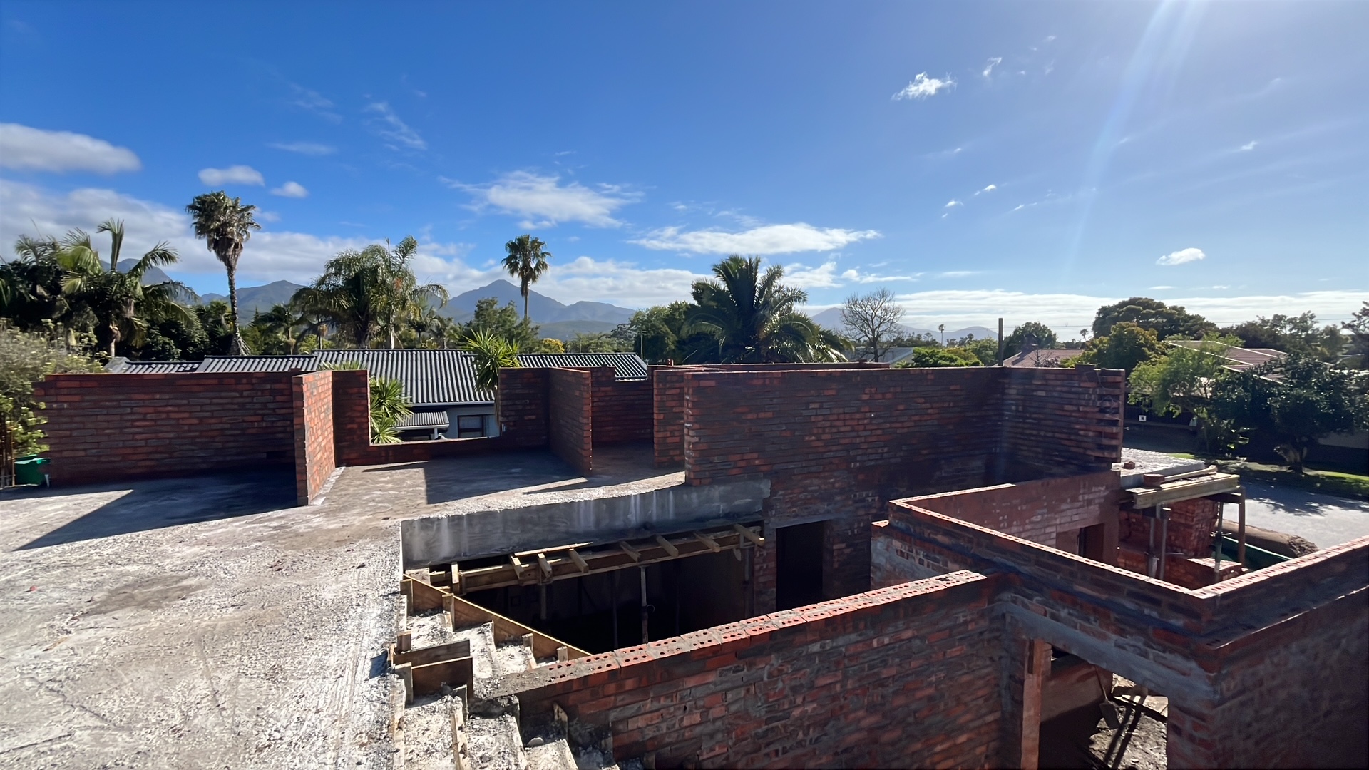 CD8170CC-46A9-4044-97C1-6811434450E3